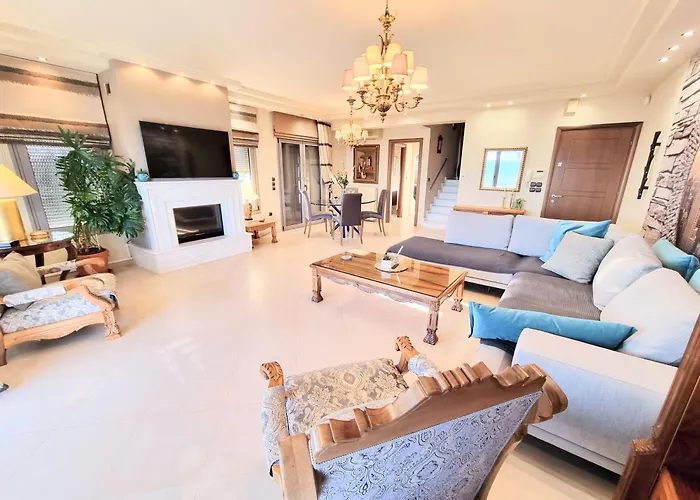 Villa Alexandros