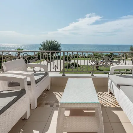 Villa Alexandros Alexandroupolis Buitenkant foto