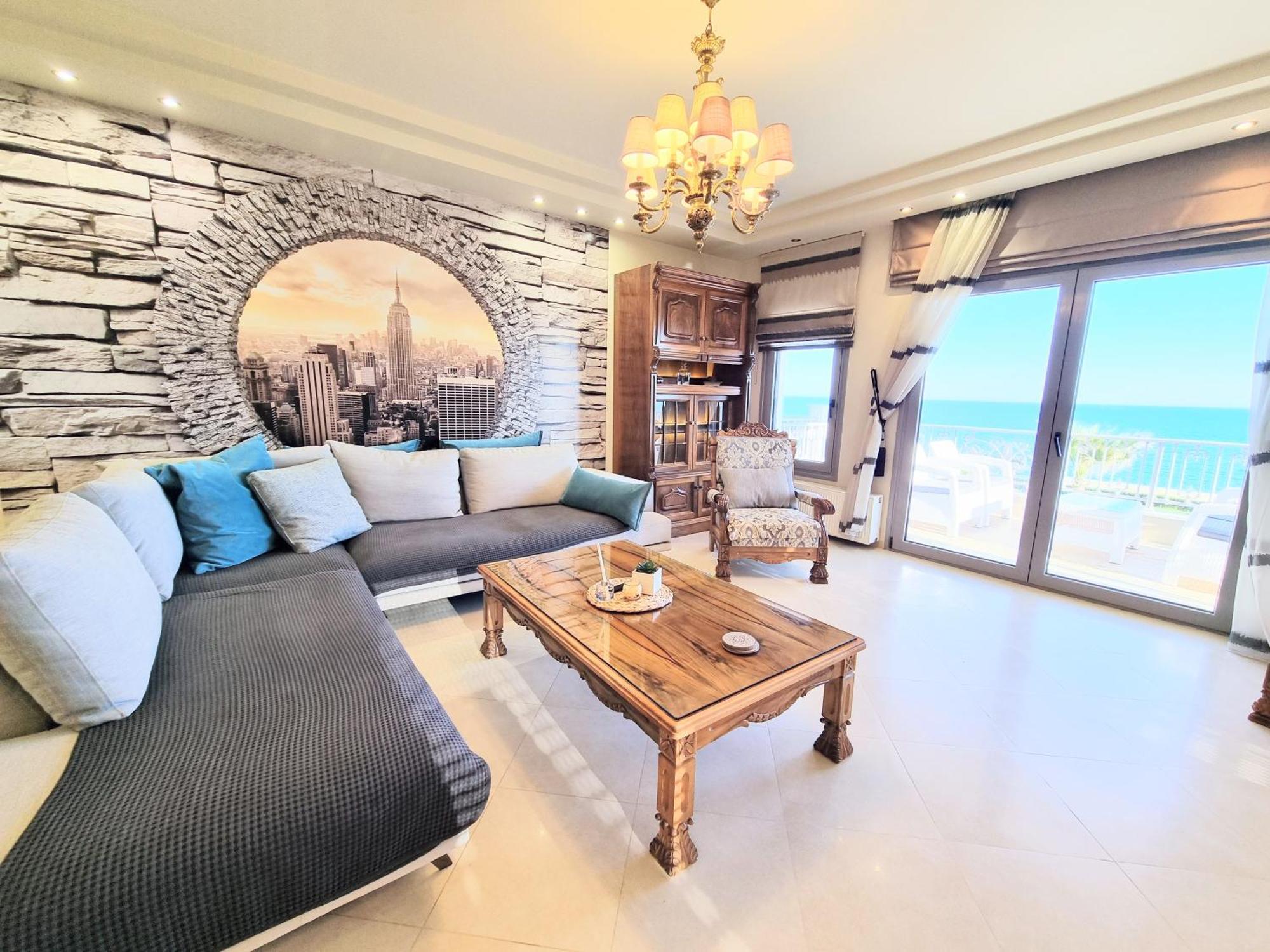 Villa Alexandros *